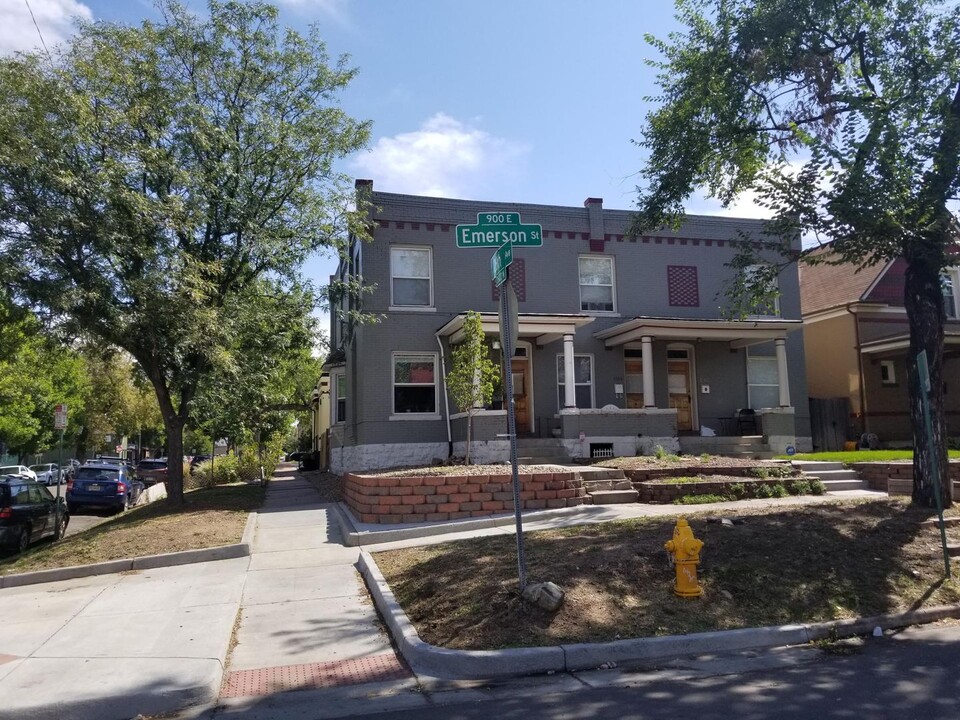 2566 Emerson St in Denver, CO - Building Photo