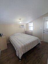 120 Fortner Ave in Lakeland, FL - Foto de edificio - Building Photo