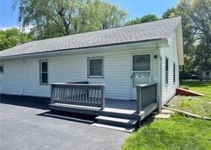 43 Canal St, Unit 43 B Canal Street in Big Flats, NY - Foto de edificio - Building Photo