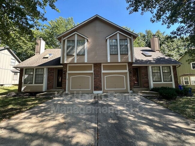 property at 11747 Oakmont St