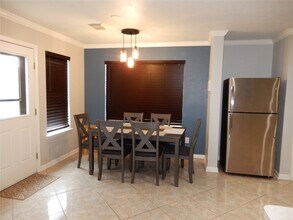 10030 Victoria Falls Ln in Houston, TX - Building Photo - Building Photo