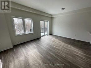 50 Seahorse Cmn in Cambridge, ON - Building Photo - Building Photo