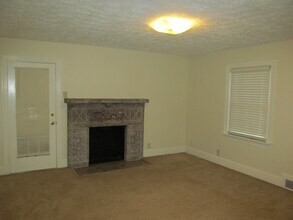 1826 Polo Rd in Winston-Salem, NC - Building Photo - Building Photo
