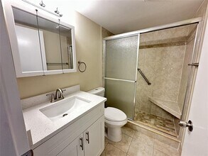 3032 Exeter in Boca Raton, FL - Building Photo - Building Photo