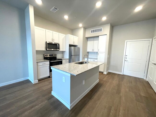 property at 1325 Choate Pkwy