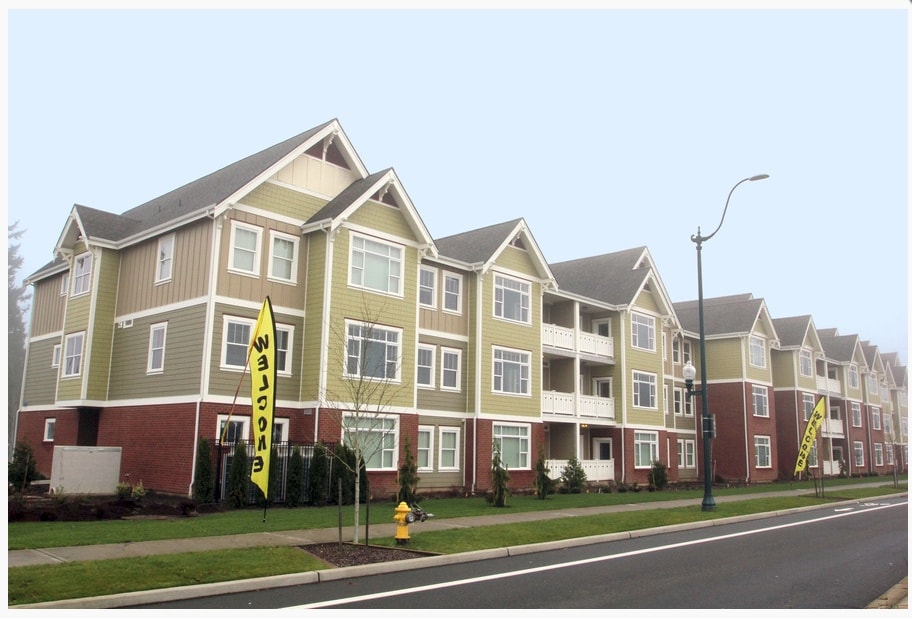 Silver Leaf Residence 55+ Community Apartments in Olympia, WA