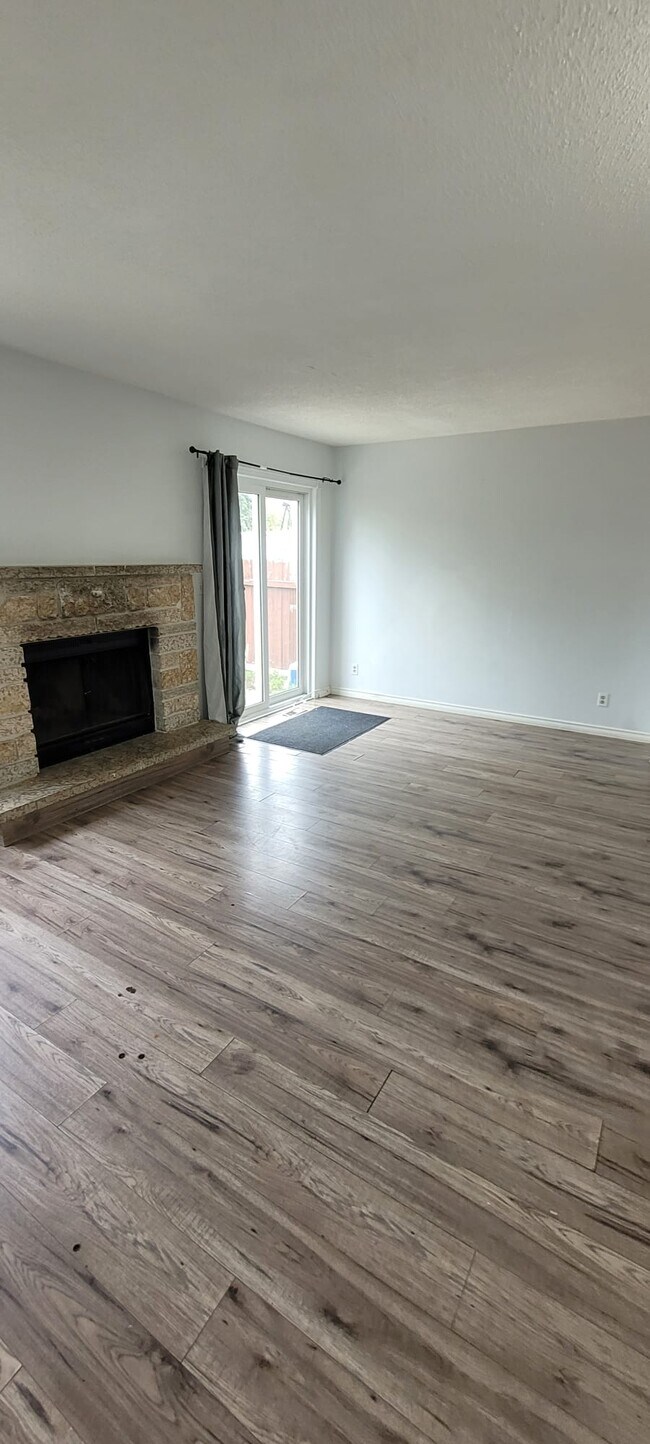 149 Dalhousie Dr in Winnipeg, MB - Building Photo - Building Photo