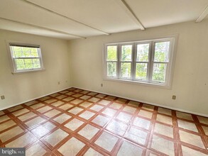 5811 Ashfield Rd in Alexandria, VA - Building Photo - Building Photo