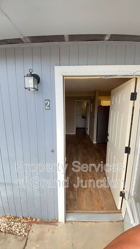 property at 3298 Lombardy Ln