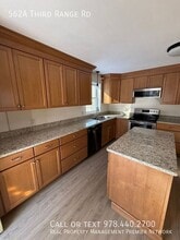 562A Third Range Rd in Pembroke, NH - Building Photo - Building Photo