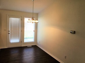 98 N Cimarron Ct in Nampa, ID - Foto de edificio - Building Photo