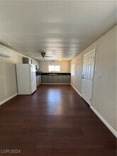 1920 Heritage Dr-Unit -1 in Pahrump, NV - Foto de edificio - Building Photo