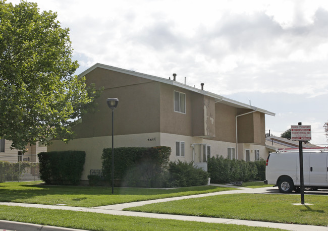 Pacific Avenue and Pacific Heights in Salt Lake City, UT - Foto de edificio - Building Photo