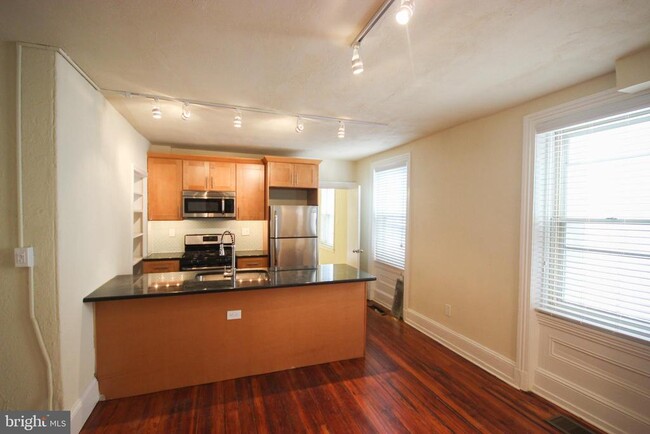 404 S 22nd St in Philadelphia, PA - Foto de edificio - Building Photo