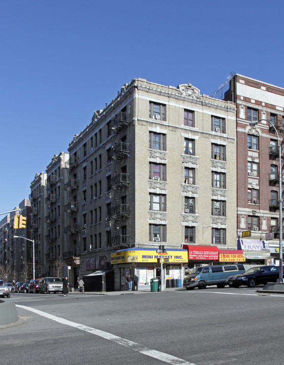 601 West 162nd Street in New York, NY - Building Photo