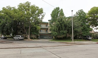 1441 N Edison Blvd Apartments