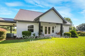 347 SW Skyle Way in Lake City, FL - Building Photo - Building Photo
