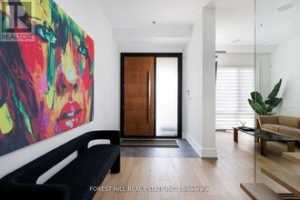 8 Nora Rd in Toronto, ON - Building Photo - Building Photo