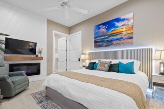 2108 Valente Cir in Martinez, CA - Building Photo - Building Photo
