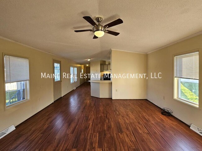 property at 41 Hatch St