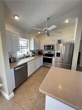 202 NW 10th St in Cape Coral, FL - Building Photo - Building Photo