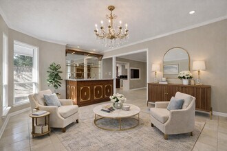 16121 Singapore Ln in Jersey Village, TX - Foto de edificio - Building Photo