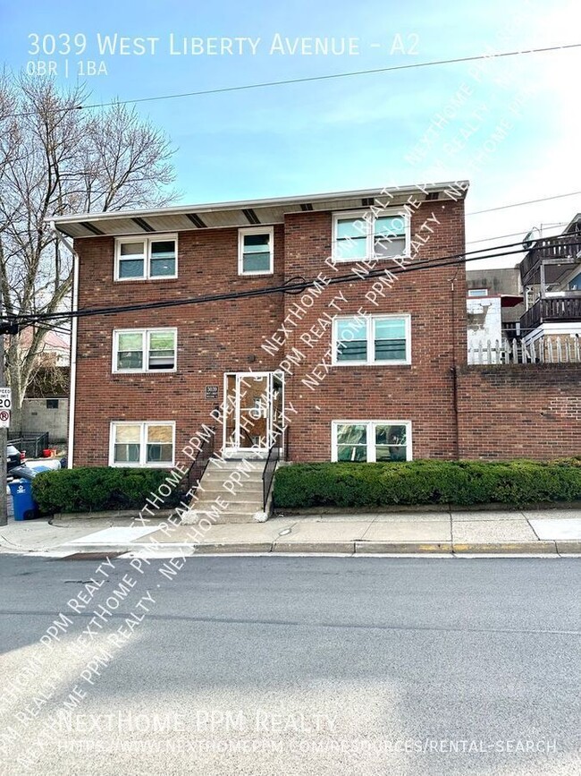 3039 W Liberty Ave in Dormont, PA - Building Photo - Building Photo