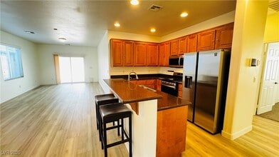 4028 Blueberry Peak Ln in North Las Vegas, NV - Building Photo - Building Photo