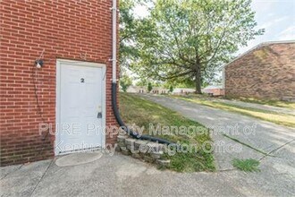 225 Landings Dr in Frankfort, KY - Building Photo - Building Photo