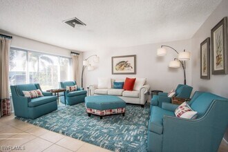 41 1st St in Bonita Springs, FL - Building Photo - Building Photo