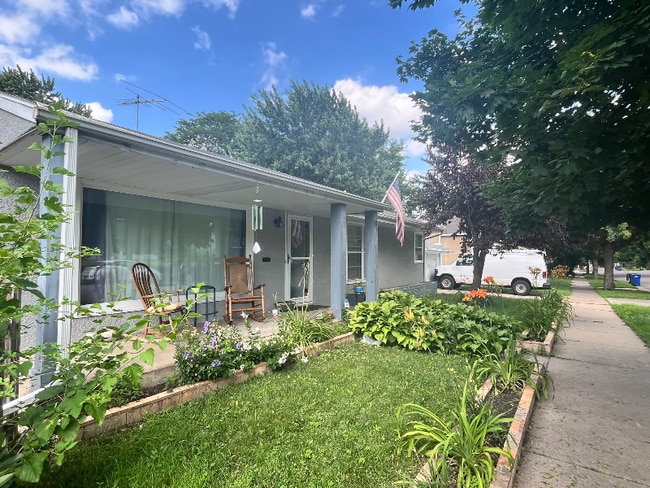 property at 91 W Robie St