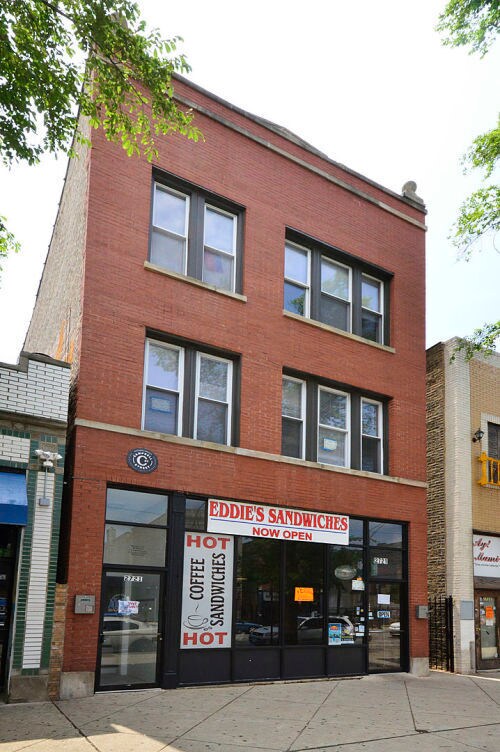 property at 2721 W Division St