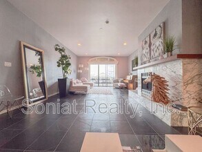 7300 Lakeshore Dr in New Orleans, LA - Building Photo - Building Photo