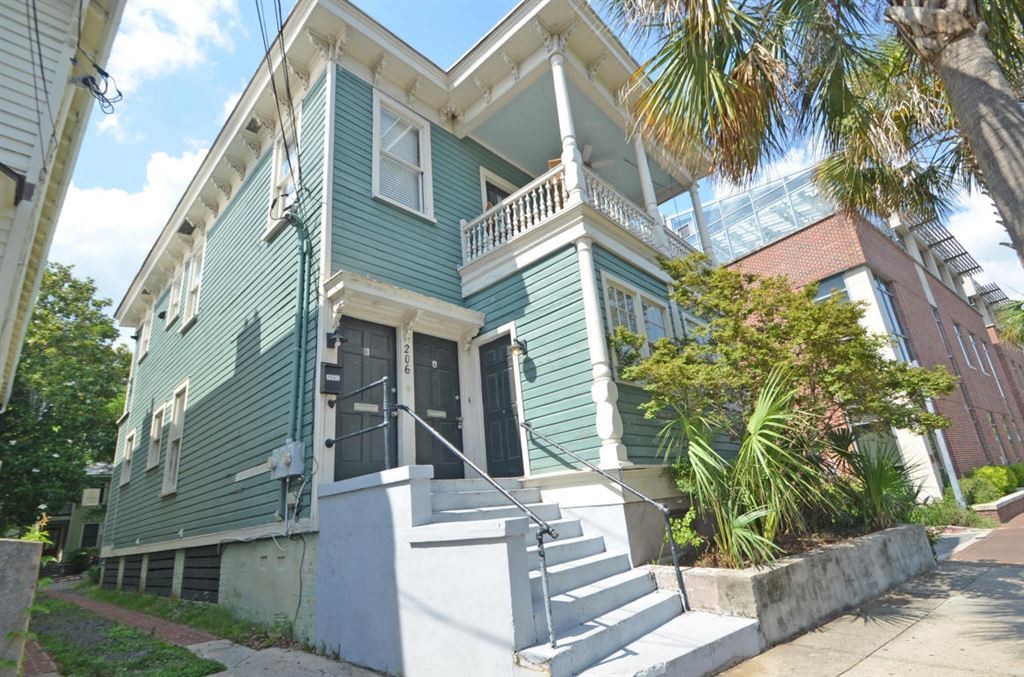 206 Calhoun St, Unit B in Charleston, SC - Building Photo