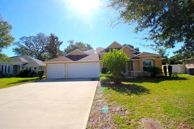 76 Folson Ln in Palm Coast, FL - Building Photo - Building Photo