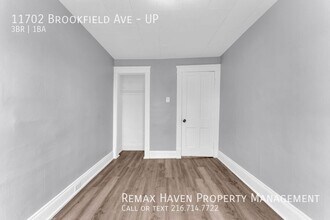 11702 Brookfield Ave in Cleveland, OH - Building Photo - Building Photo