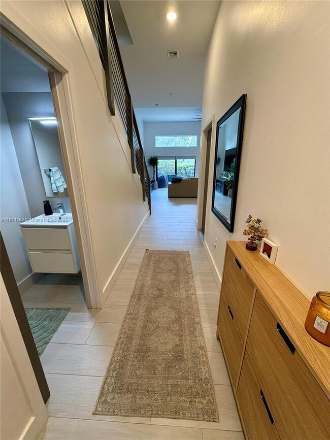 913 NW 45th Ter in Plantation, FL - Building Photo - Building Photo