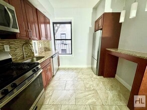 WADSWORTH AVENUE, Unit 46 in New York, NY - Foto de edificio - Building Photo