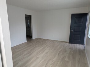 1414 U St, Unit Unit 2 in Sacramento, CA - Building Photo - Building Photo