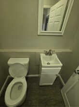 492 E Markison Ave in Columbus, OH - Foto de edificio - Building Photo