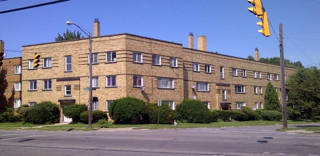 Elmwood Apartments