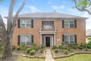 4923 Laurel Hill Ct in Sugar Land, TX - Building Photo