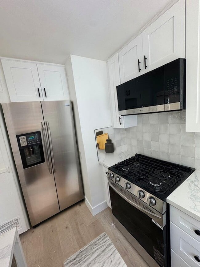 1934 Magnolia Ave, Unit 2 in Long Beach, CA - Building Photo - Building Photo