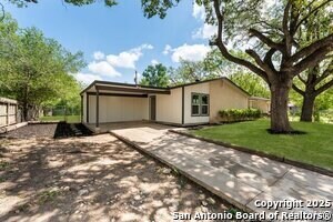 4119 Tamarak Dr in San Antonio, TX - Building Photo
