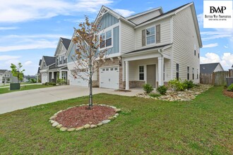 525 Harbour Pointe Dr in Columbia, SC - Building Photo - Building Photo