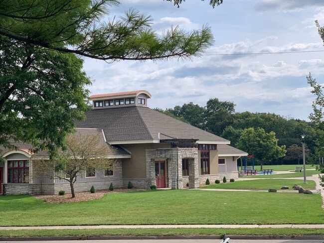 property at 2825 N Humboldt Blvd