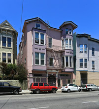 706 Oak St in San Francisco, CA - Foto de edificio - Building Photo