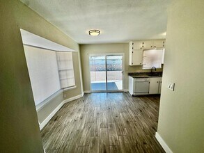 8636 Mettler Dr in El Paso, TX - Building Photo - Building Photo