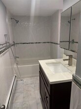 147-29 227th St in Queens, NY - Foto de edificio - Building Photo