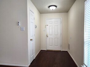 19611 Cypress Bough Dr in Katy, TX - Building Photo - Building Photo